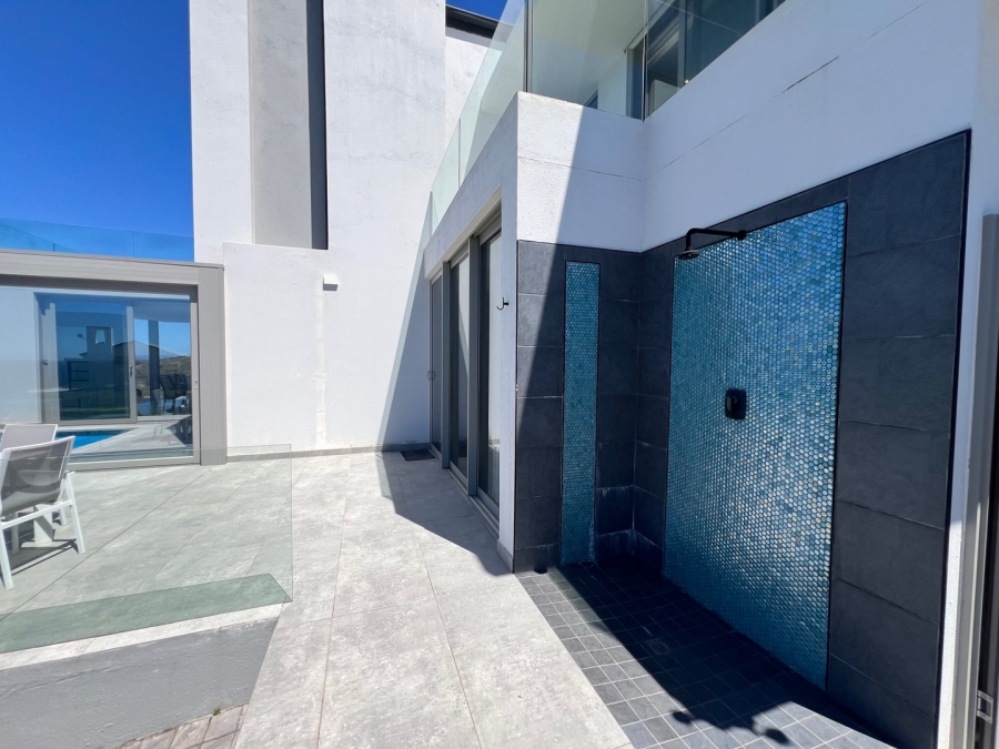 4 Bedroom Property for Sale in Pinnacle Point Golf Estate Western Cape